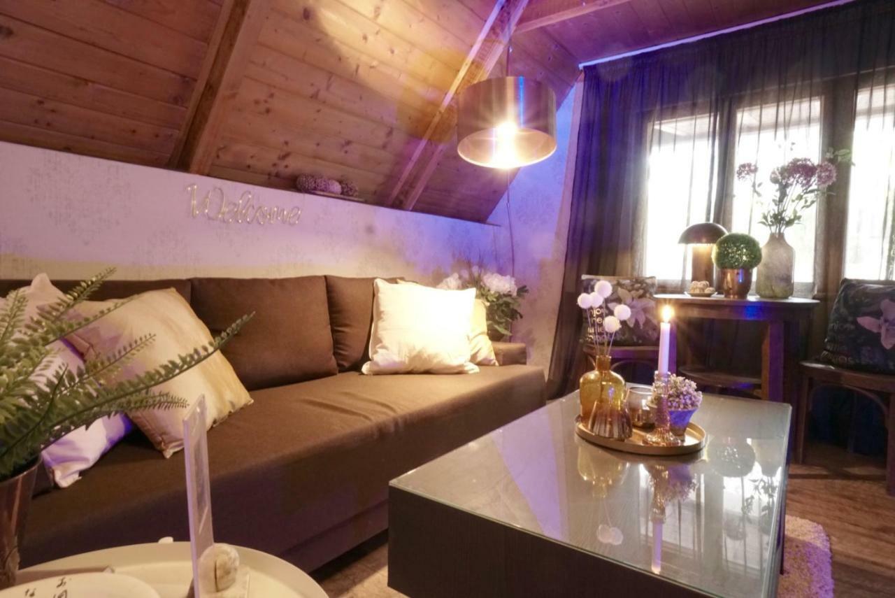 Nadi's Holiday Home – Heart of Woods, Szentendre Island Szigetmonostor Buitenkant foto