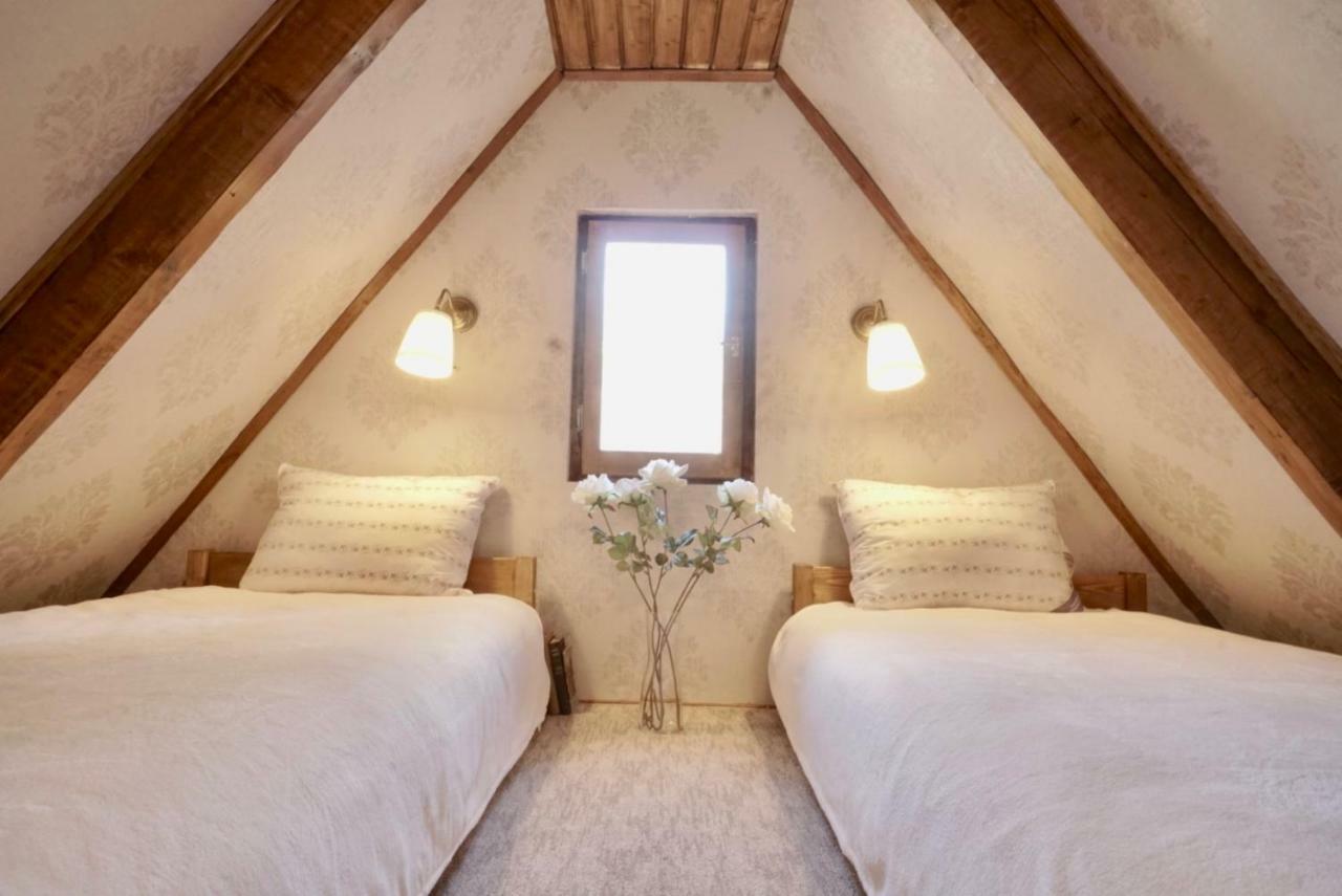 Nadi's Holiday Home – Heart of Woods, Szentendre Island Szigetmonostor Buitenkant foto